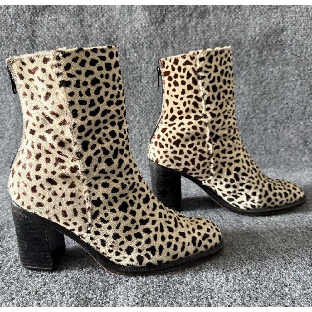VTG Pine Buenos Aires Women’s Ankle Booties Animal Print Calf Hair Leather Sz 6